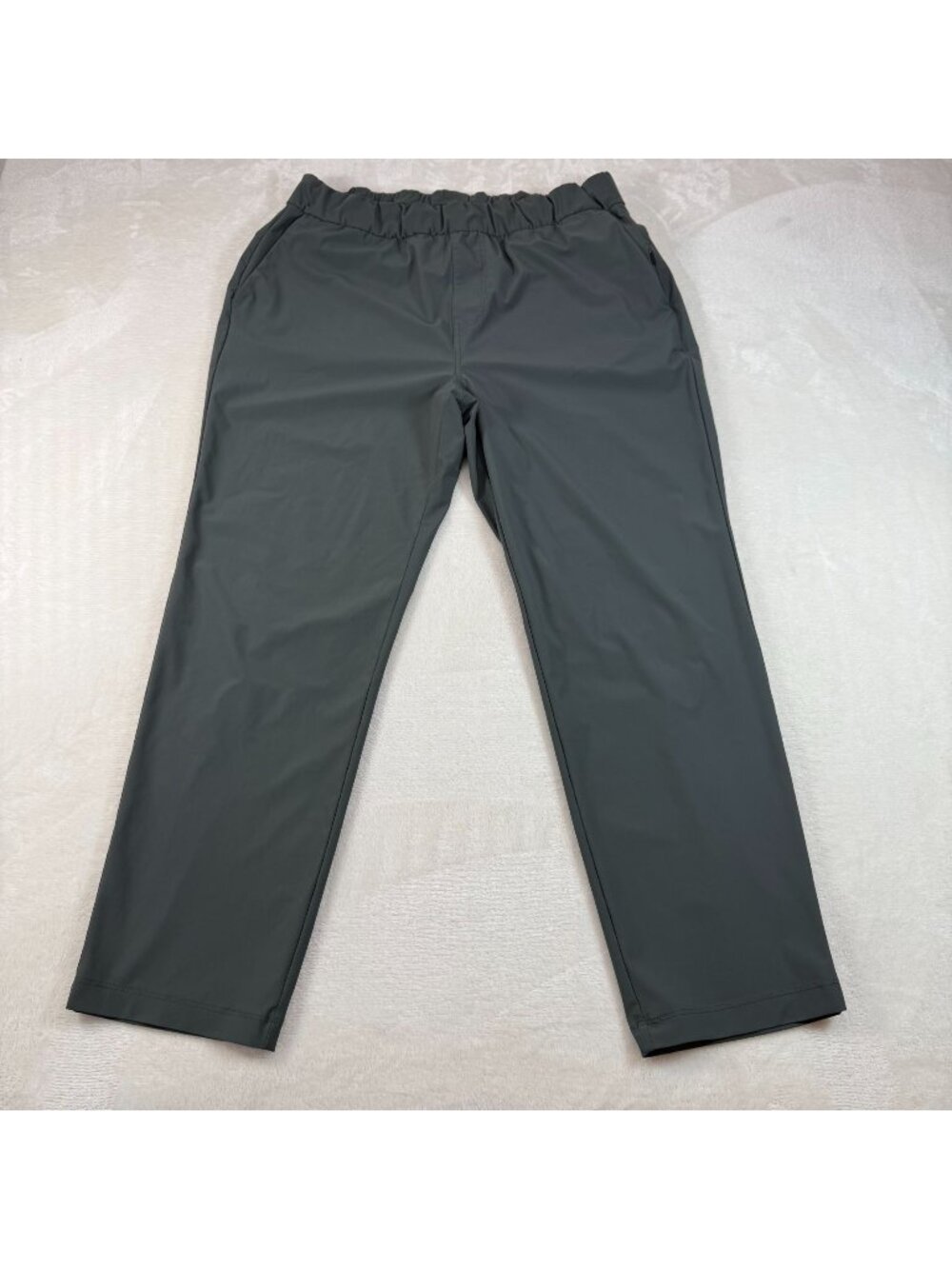 Vuori Womens Miles Ankle Pants Size XL Gray Lightweight Stretch Performance Casu